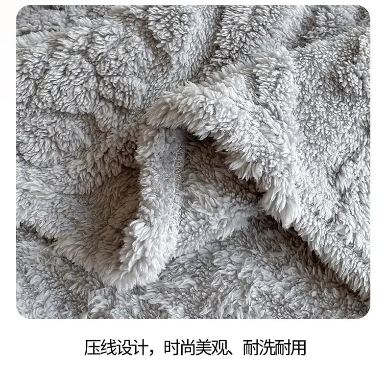 European Style 3D Floral Printed Blanket Adult Thick Coral Fleece Blanket in Winter Warm Easy To Maintain Air Conditioning Quilt