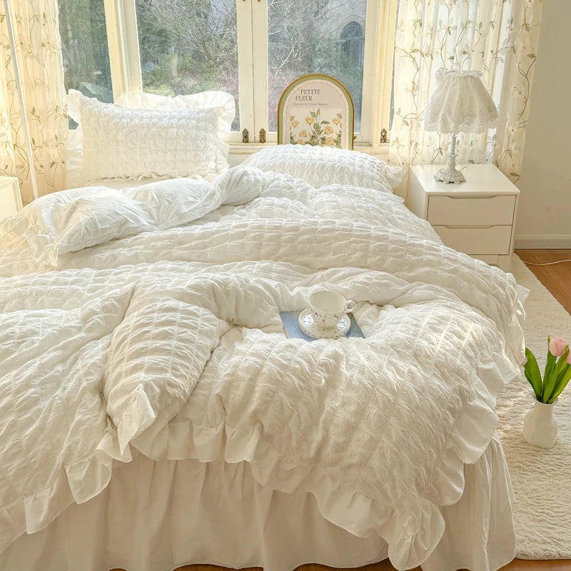Elegant Lace Ruffle Seersucker Bedding Set - Soft Princess Style Duvet Cover