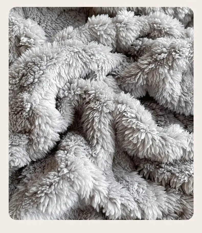 European Style 3D Floral Printed Blanket Adult Thick Coral Fleece Blanket in Winter Warm Easy To Maintain Air Conditioning Quilt