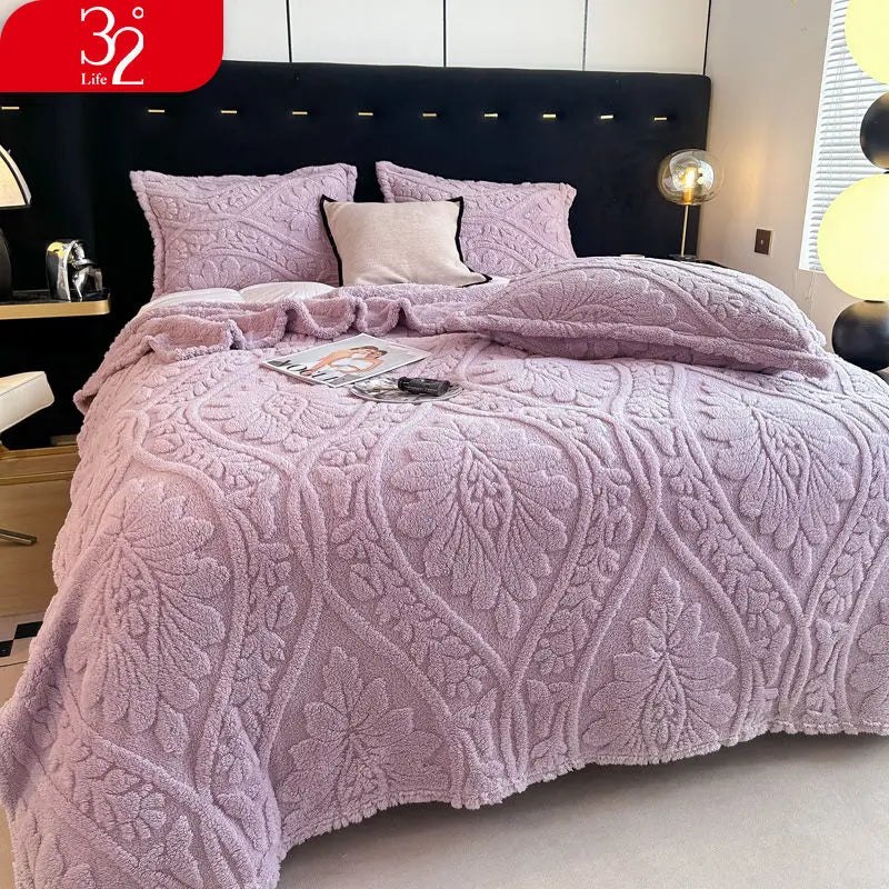 European Style 3D Floral Printed Blanket Adult Thick Coral Fleece Blanket in Winter Warm Easy To Maintain Air Conditioning Quilt