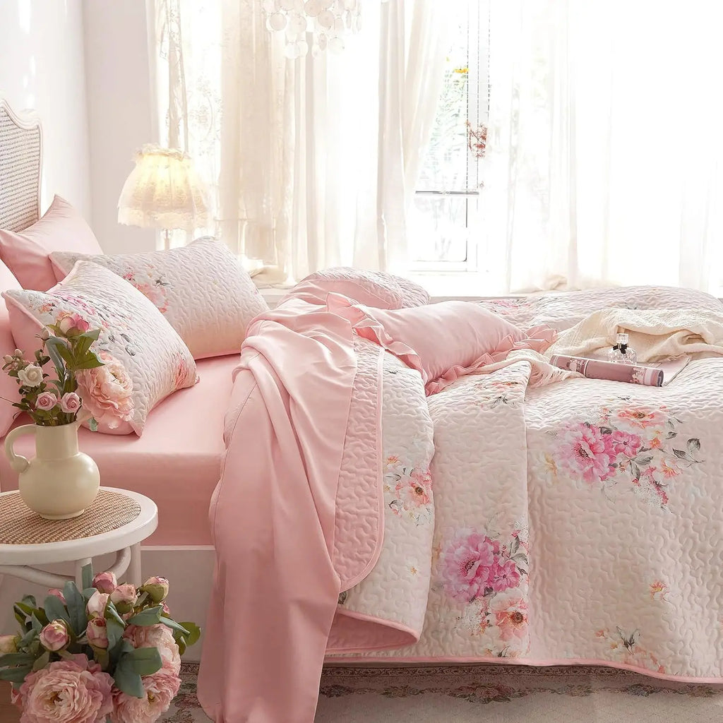 Floral Shabby Chic Quilt Set - Light Pink Reversible Bedspread Coverlet