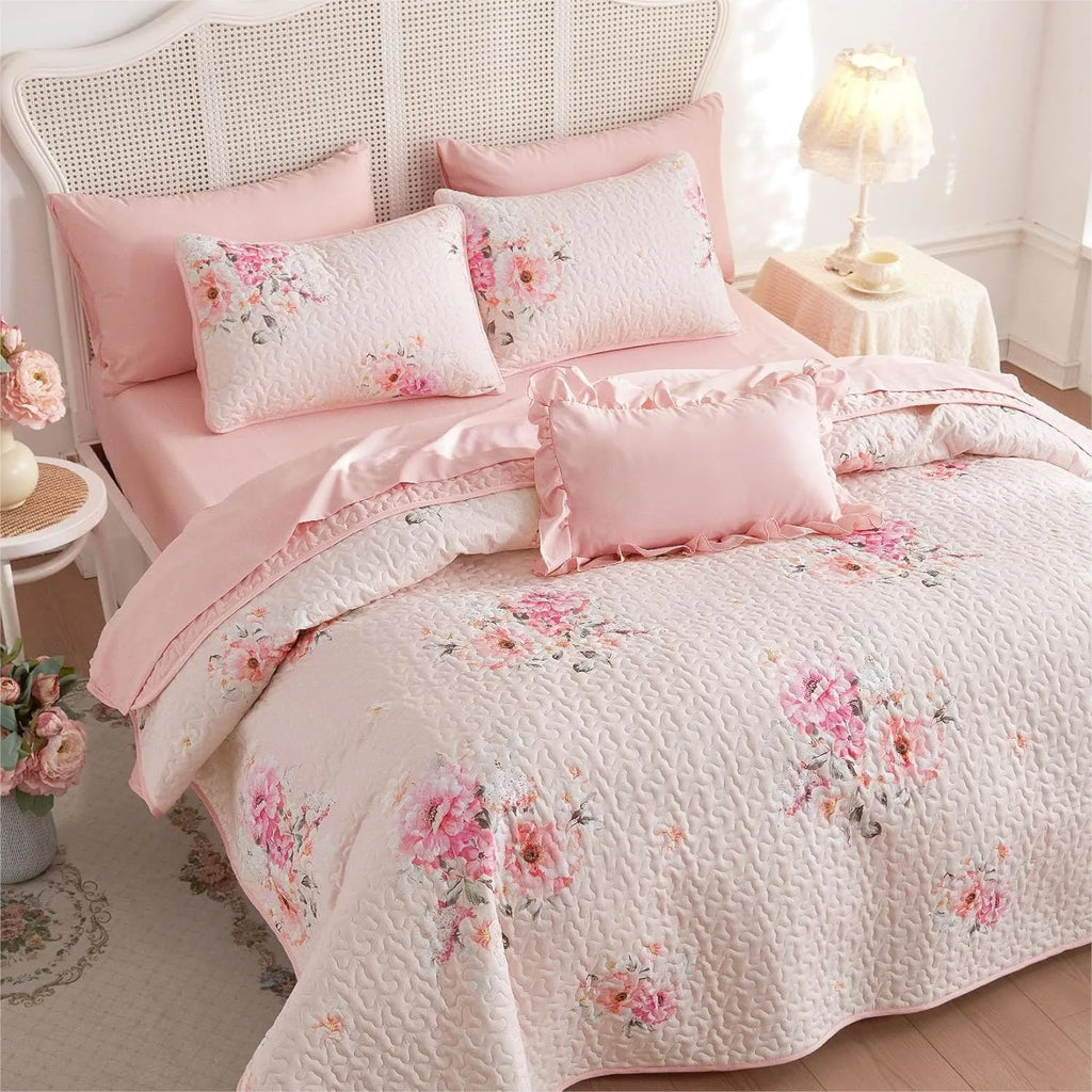 Floral Shabby Chic Quilt Set - Light Pink Reversible Bedspread Coverlet