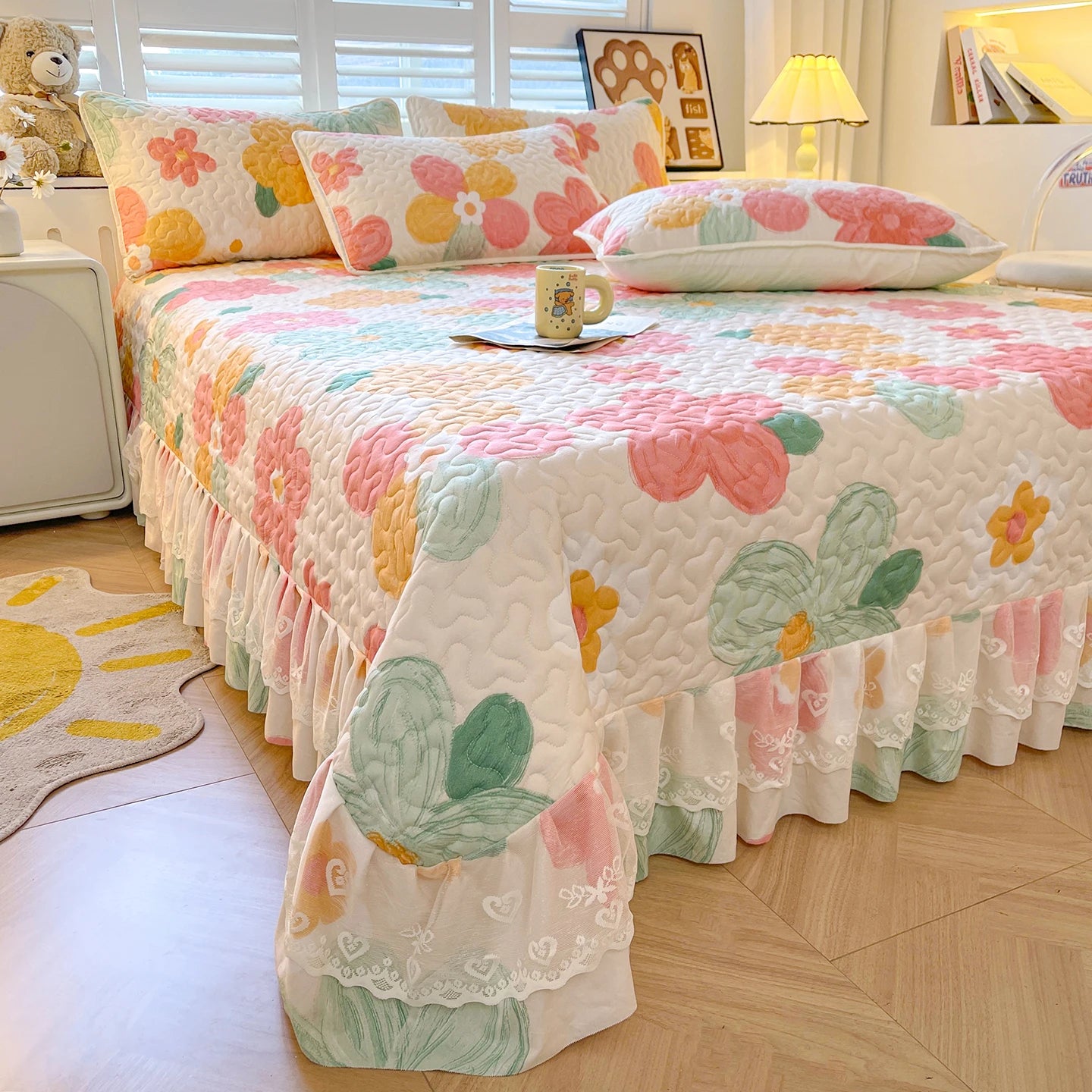 1pc Quilted Bedspread with Lace Ruffles Flower Printed Thickened Blanket Single/Queen/King Quilted Bed Cover Soft Bedspreads Bed